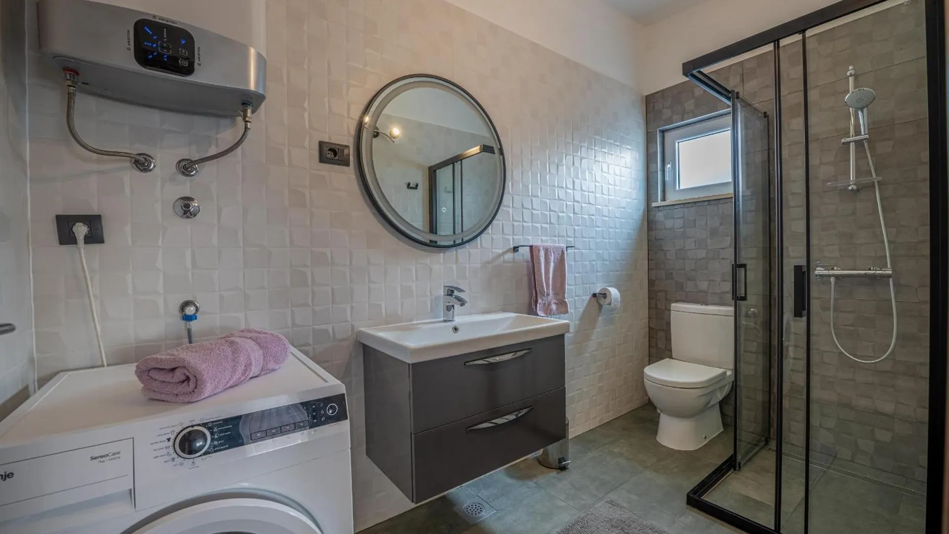 Holiday home Ferienhaus Georgine Mit Pool Pula