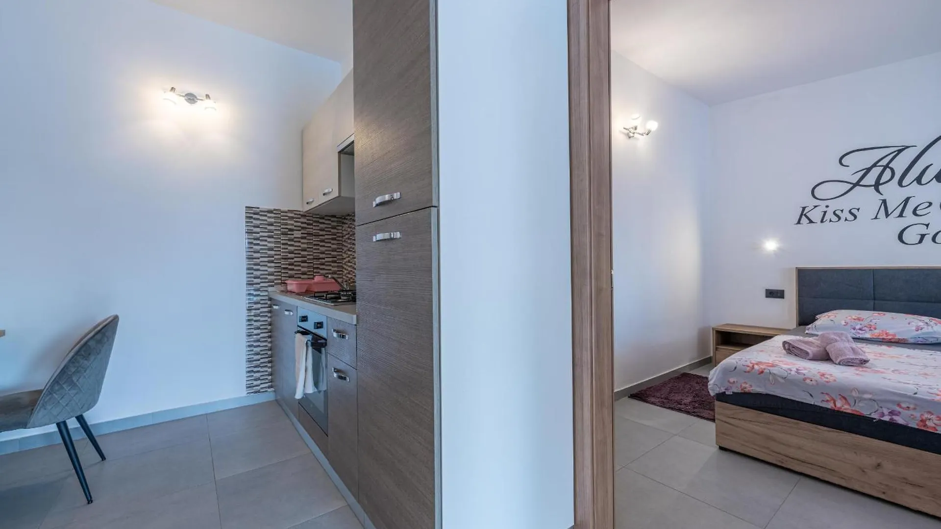Ferienhaus Georgine Mit Pool Pula 0*,  Croatia