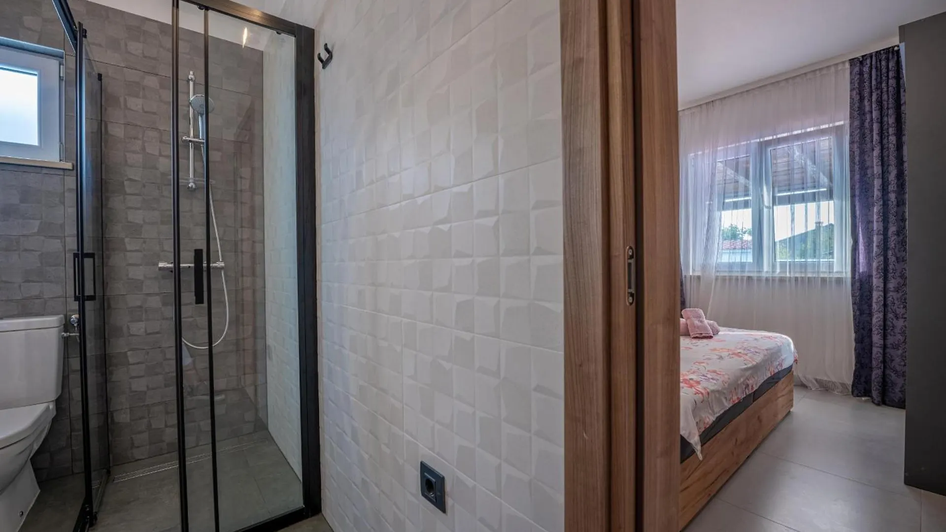 Ferienhaus Georgine Mit Pool Pula Croatia