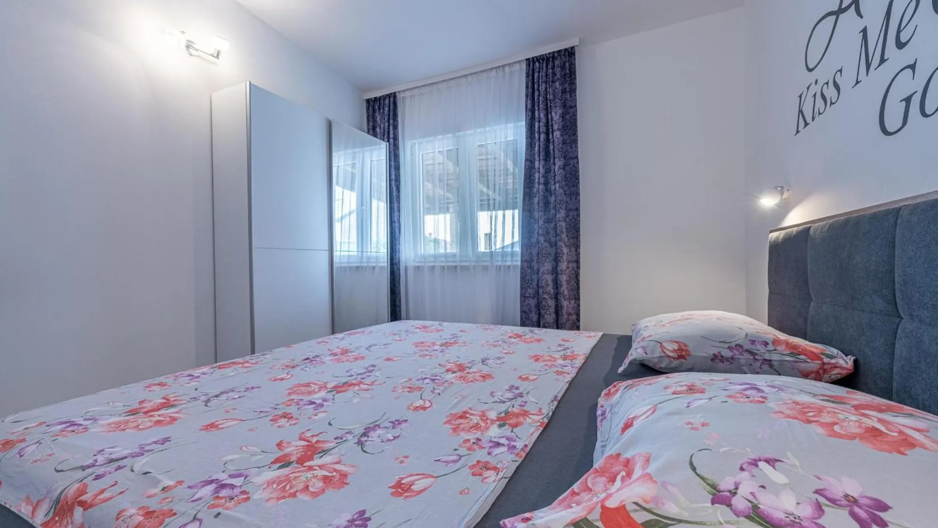 Ferienhaus Georgine Mit Pool Pula Holiday home
