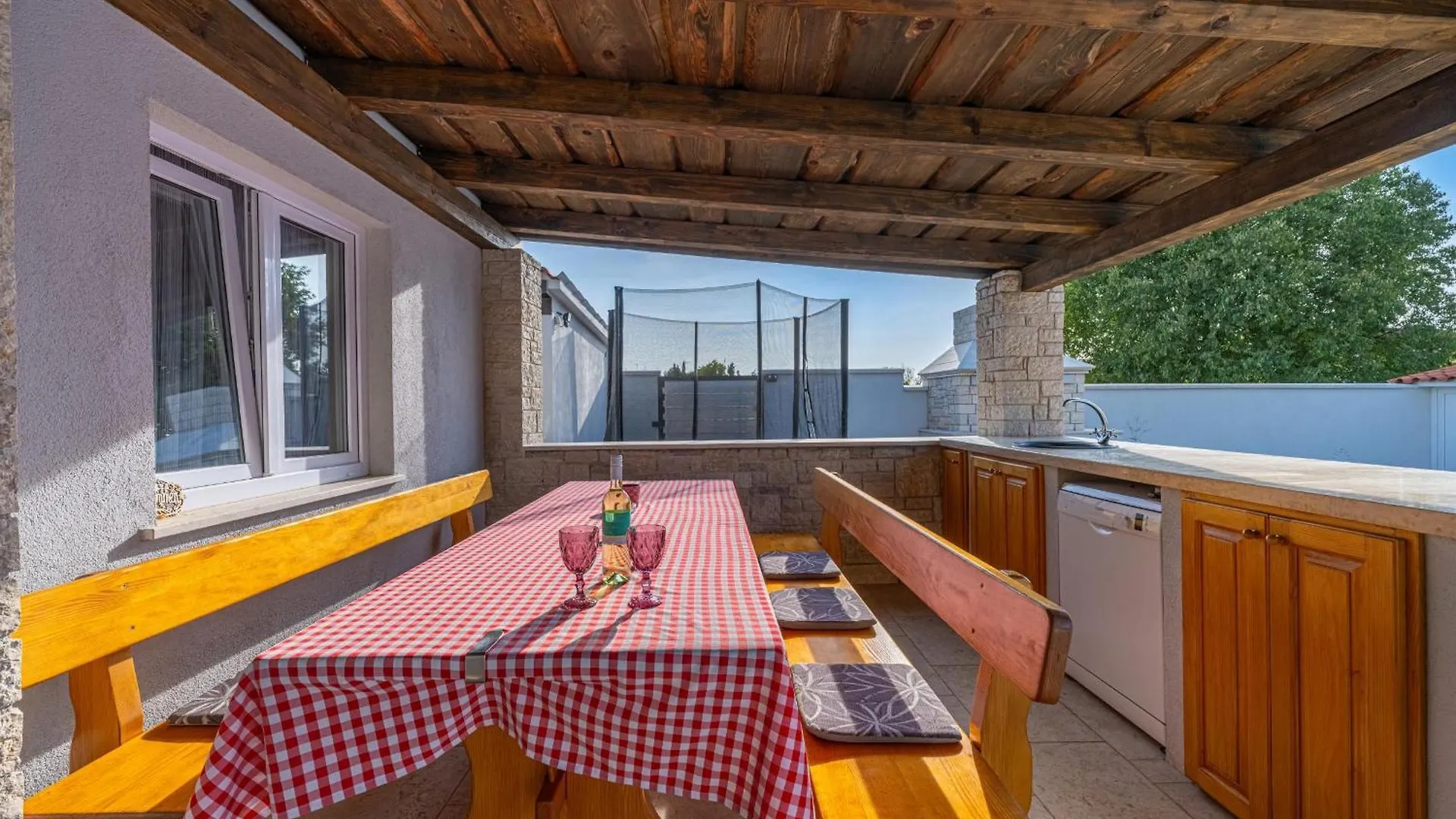 Ferienhaus Georgine Mit Pool Pula 0*,